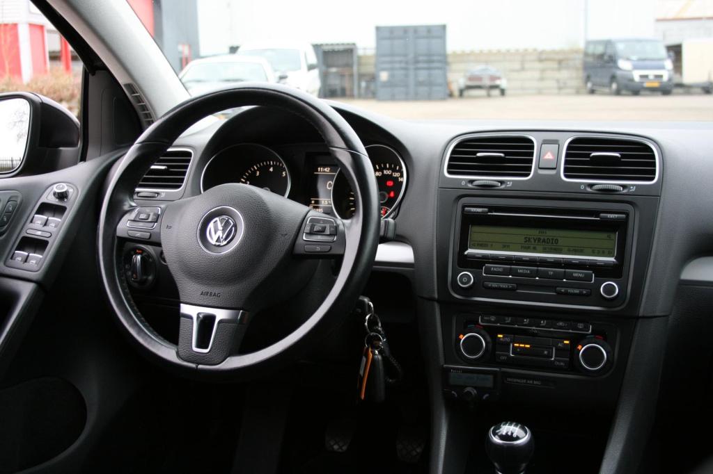 Volkswagen Golf 1.4 tsi highline / cruise / climate control / trekhaak