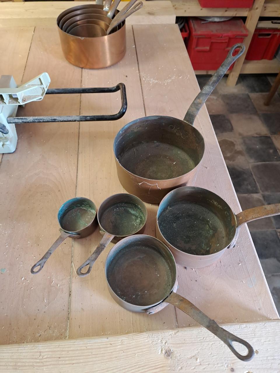 2 koperen steelpannensets