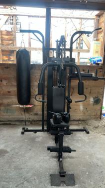 Krachtrainings apparaat