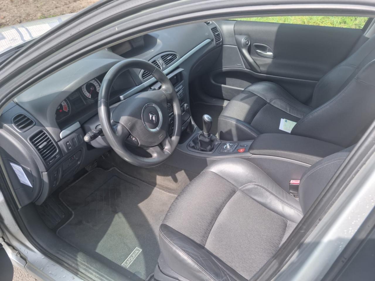 Renault laguna 2.0i 16v bj 2005 4-2027 zeer mooi 136.000km 1e eigenaar