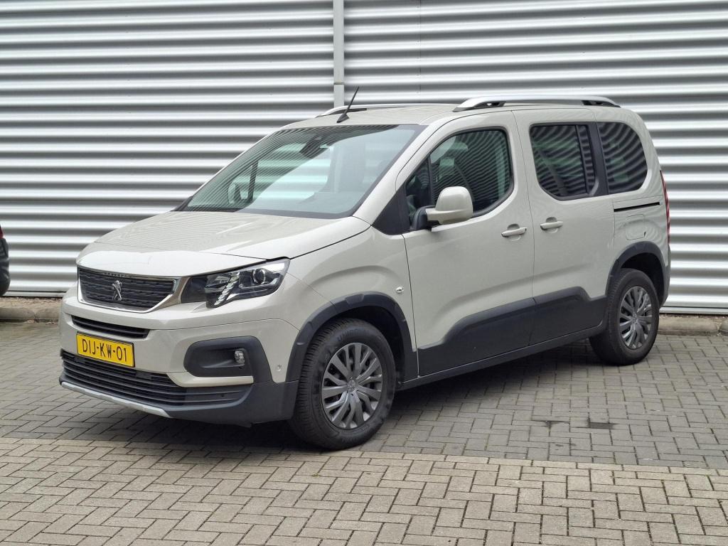 Peugeot Rifter mpv 110 allure navi/cam