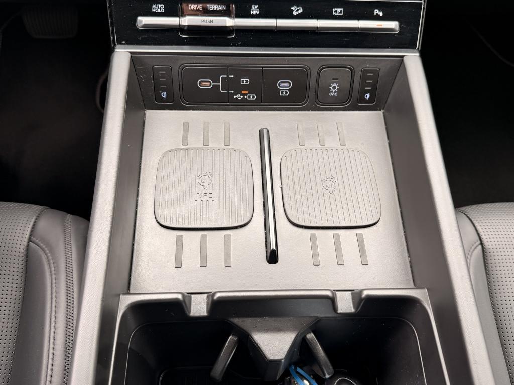 Hyundai Santa Fe 1.6 t-gdi phev black line 6 zits | elek. trekhaak | full o
