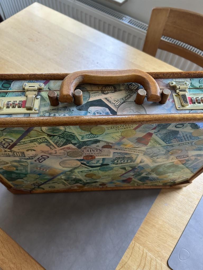Houten attachekoffer blikvanger koopje