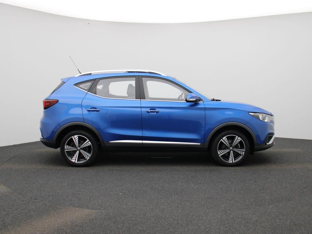 MG Zs Ev mg luxury 45 kwh