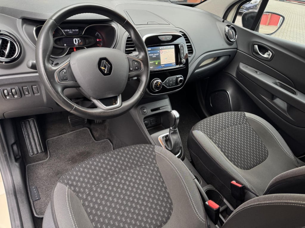 Renault Captur 1.3 tce intens automaat, nl-auto!