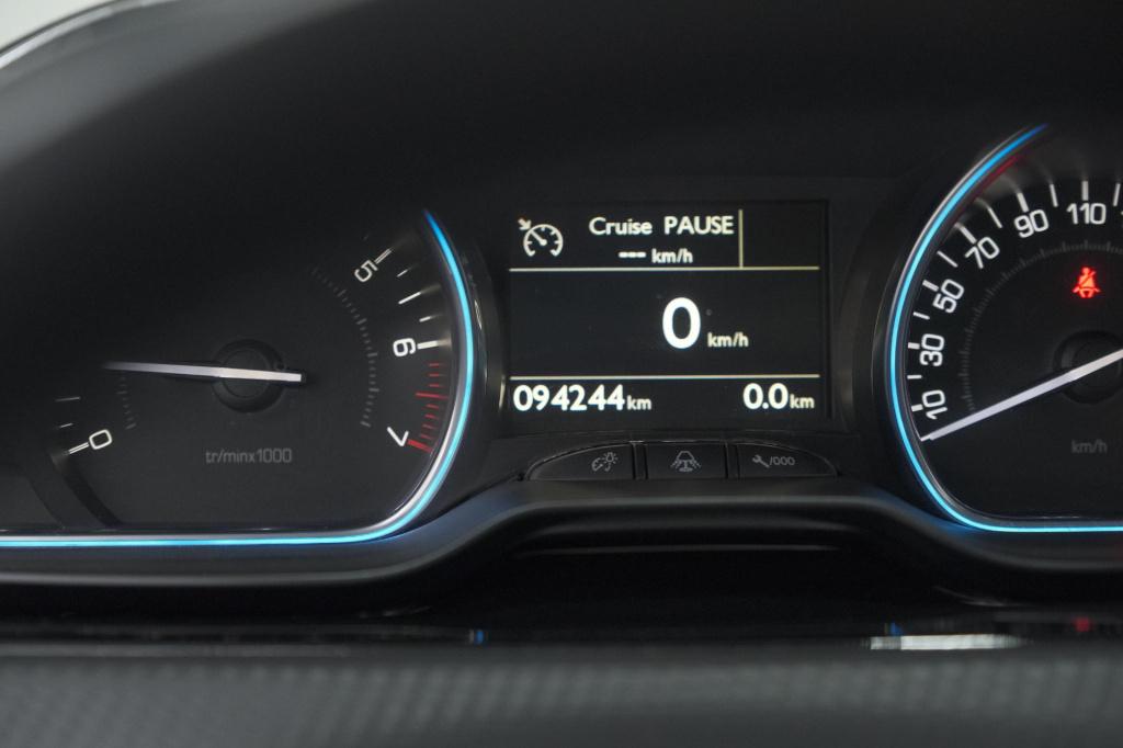 Peugeot 2008 puretech 110 allure | unieke kleur! | trekhaak | camera | appl
