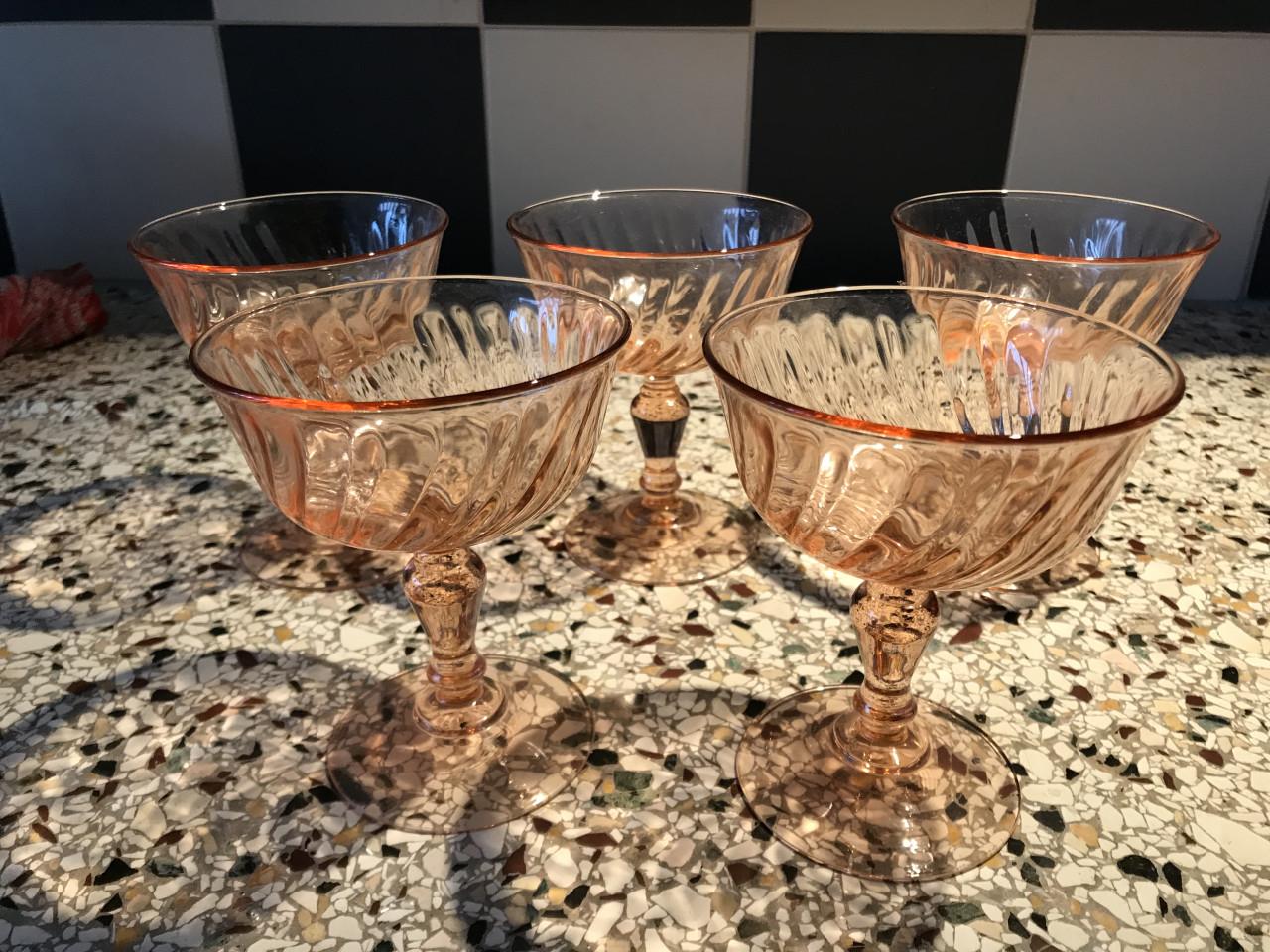 5  Arcoroc Franse roze champagnecoupes