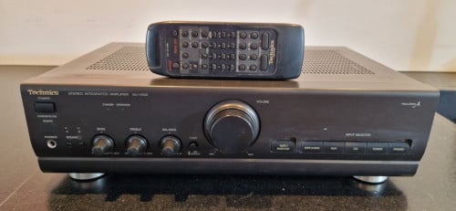 Technics SU-V500 versterker