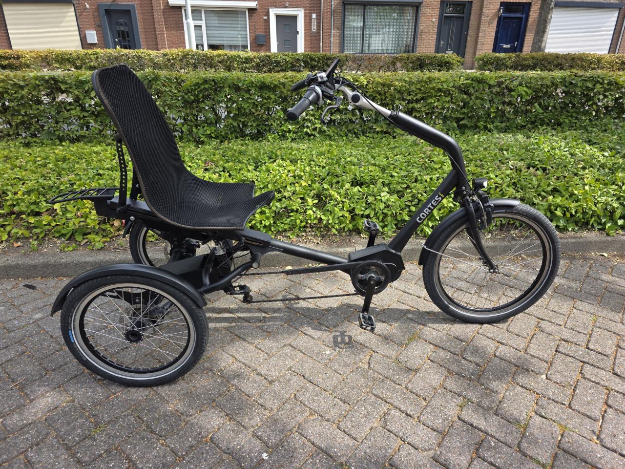 Keurig nette Huka Cortes elektrische driewieler