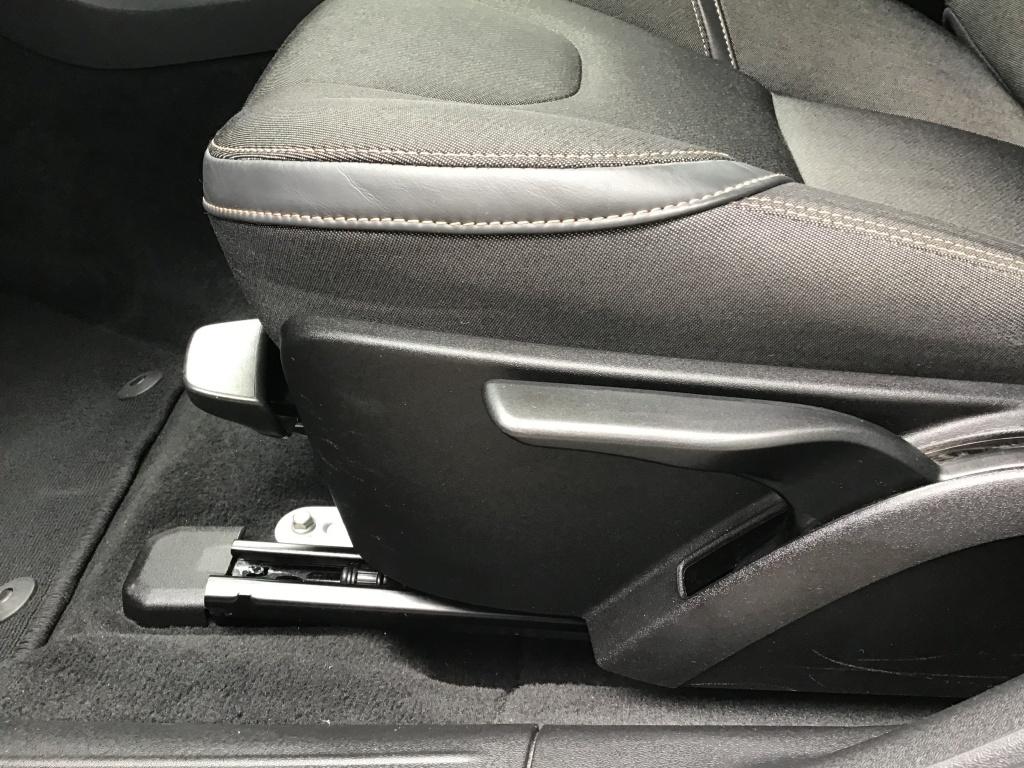 Volvo V40 cross country 1.6 t4 momentum
