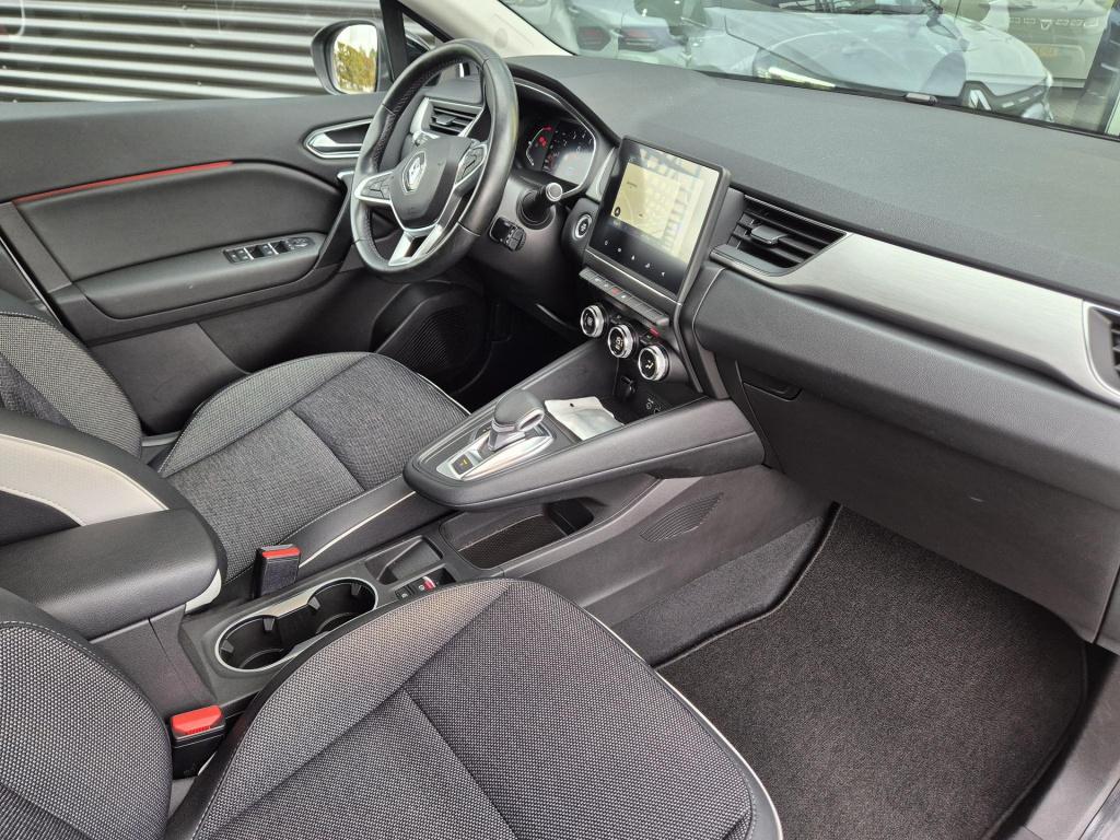 Renault Captur 1.3 tce 130 edc automaat intens verkocht