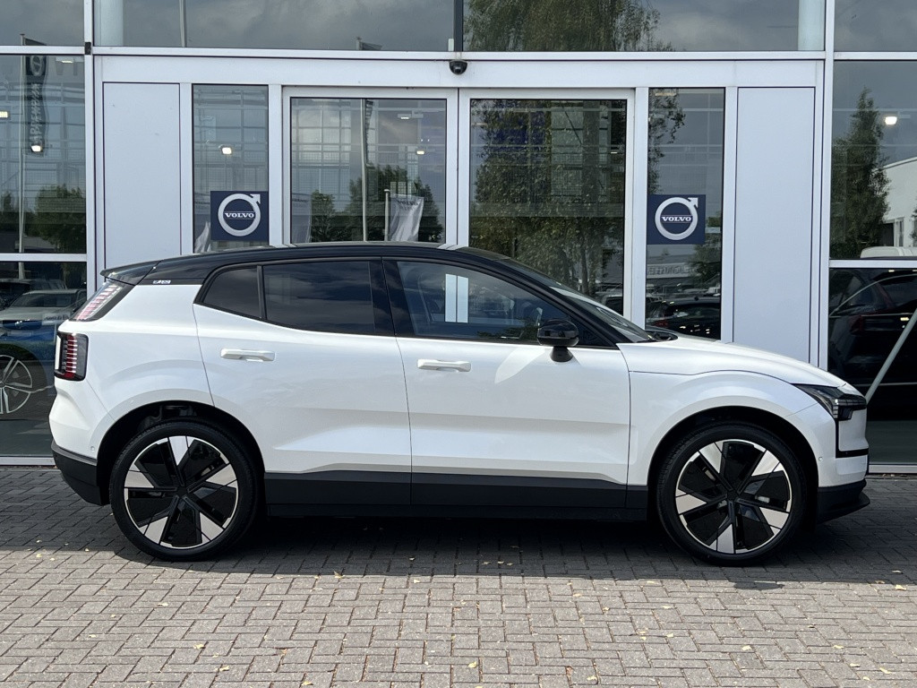 Volvo Ex30 extended range ultra 20" | nieuwprijs € 50.214,= |