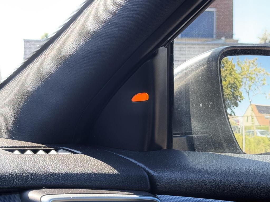 Nissan Qashqai 1.6 tekna + nl-auto, 1e eigenaar + nieuwstaat! incl. trekhaa