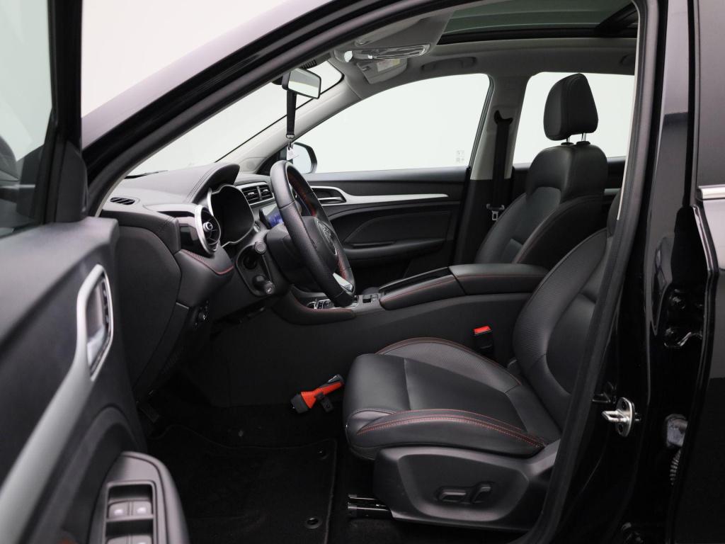 MG Zs Ev standard range luxury 50 kwh