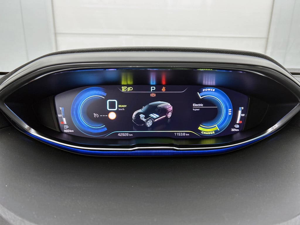 Peugeot 3008 plug-in hybrid 225pk automaat allure pack business | rijklaar 