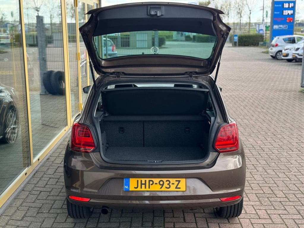 Volkswagen Polo 1.2 tsi first ed.