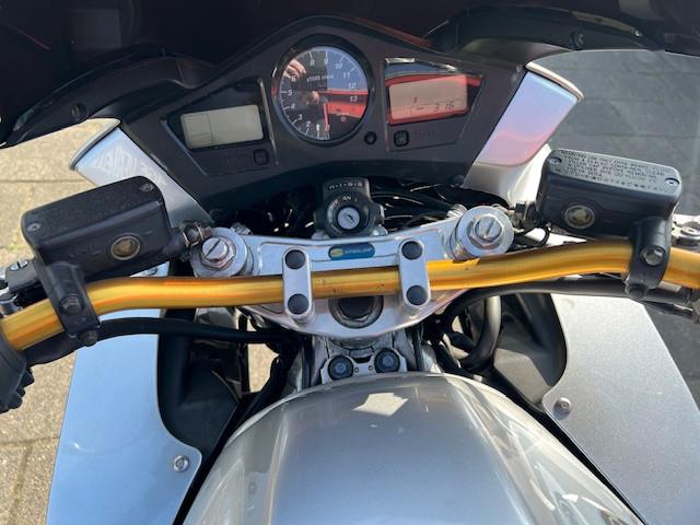 Honda VFR 800 VTEC