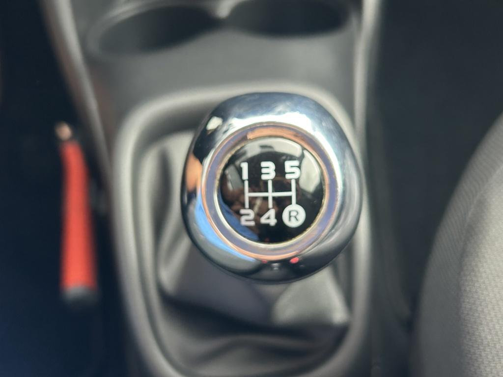 Peugeot 108 1.0 e-vti 72pk 5d active | airco | bluetooth | aux-ingang | rad
