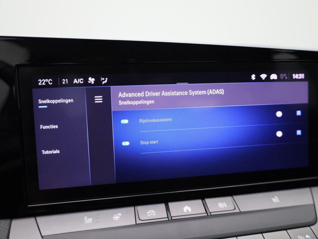 Opel Astra sports tourer 1.2 turbo | navigatie | apple carplay / android au