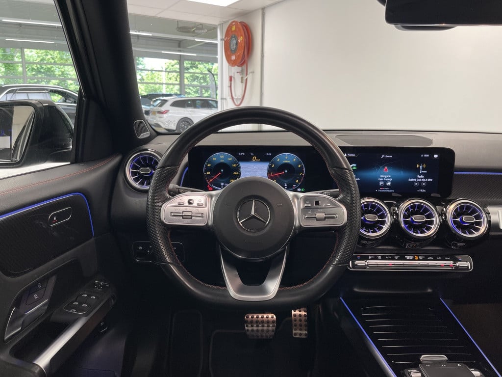 Mercedes-Benz Glb 200 amg line 7p. | 4x isofix | pano | burmester | 360 cam