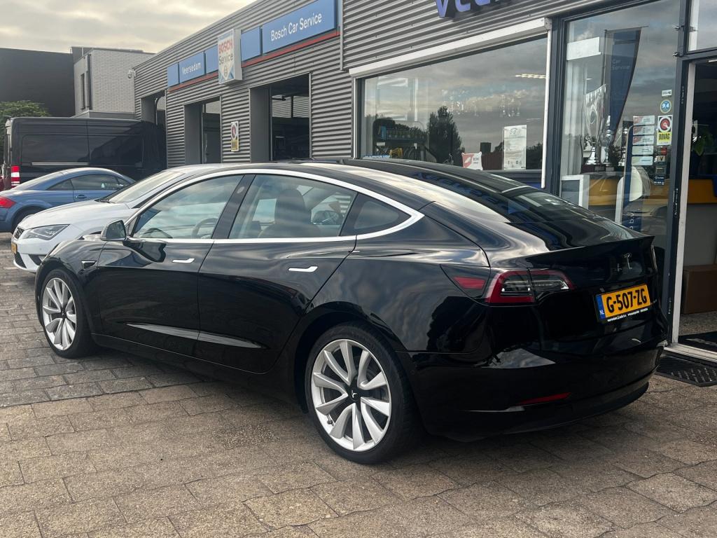 Tesla Model 3 long range awd 75 kwh