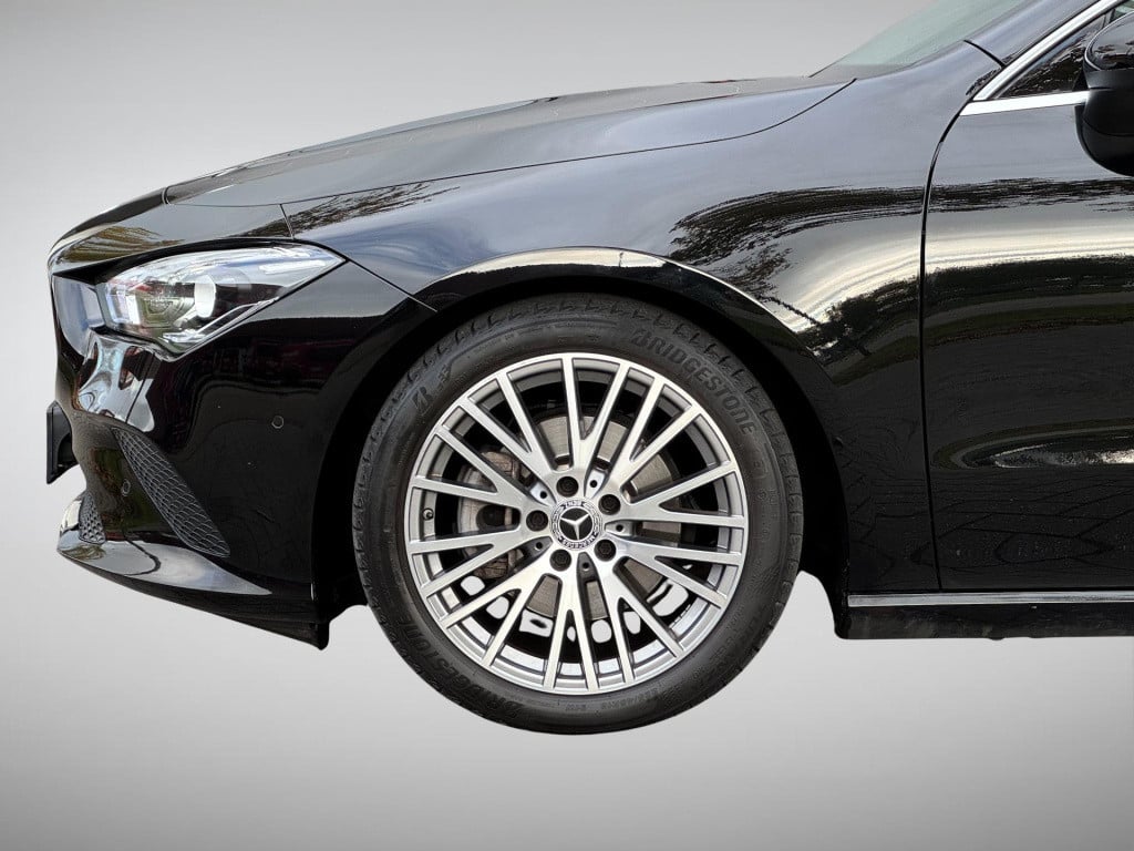 Mercedes-Benz Cla shooting brake 200 business solution luxury nl-auto, adap