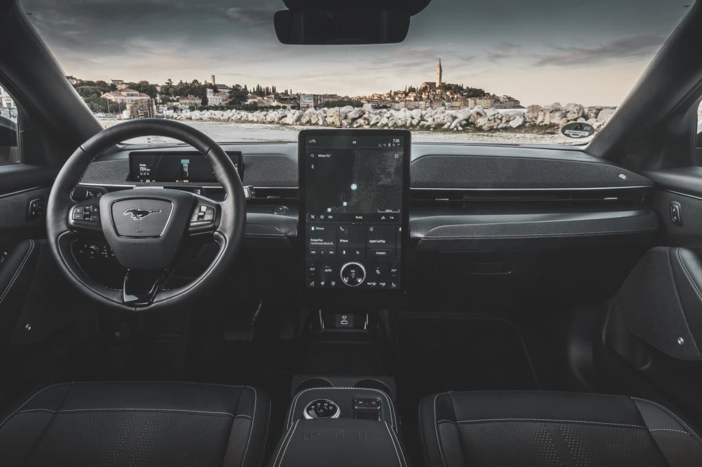 Ford Mustang Mach-e gt extended awd 98 kwh ford mustang mach-e 98kwh extend