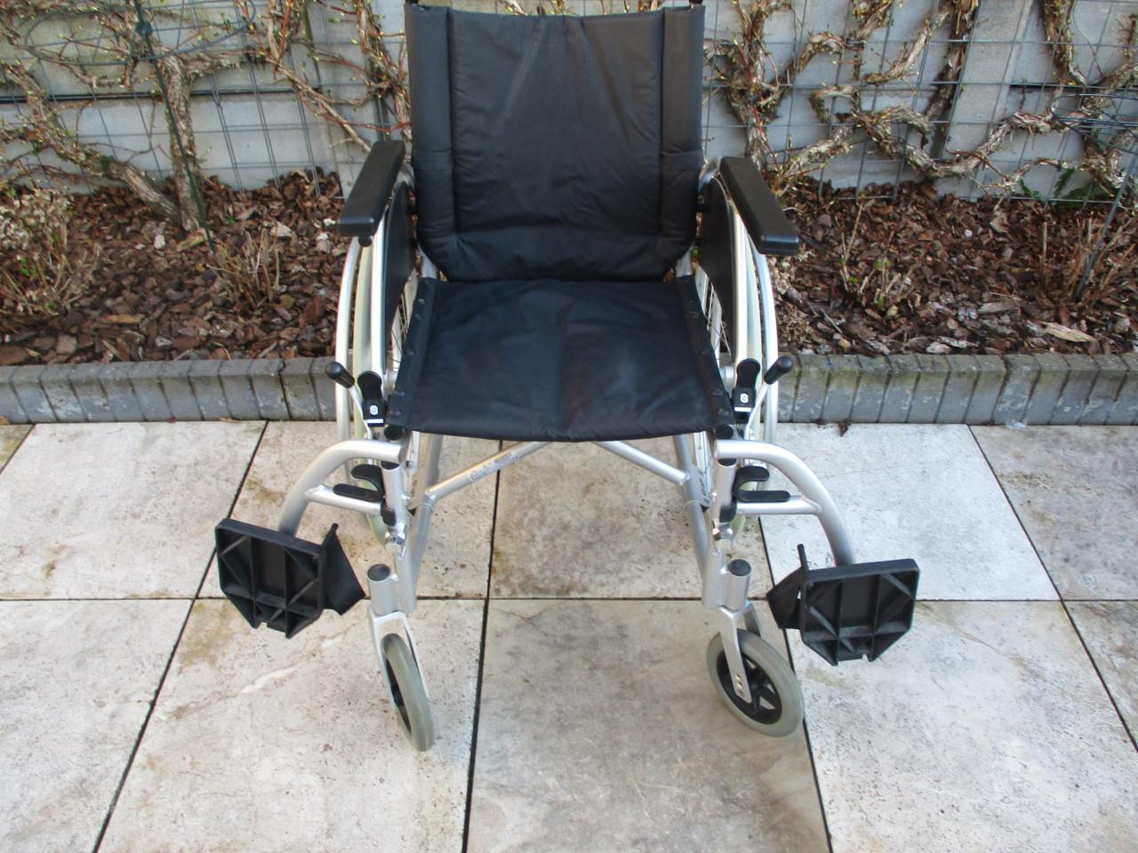 Zgan Excel G3 opvouwbare lichtgewicht rolstoel met nieuwe  anti-lekbanden