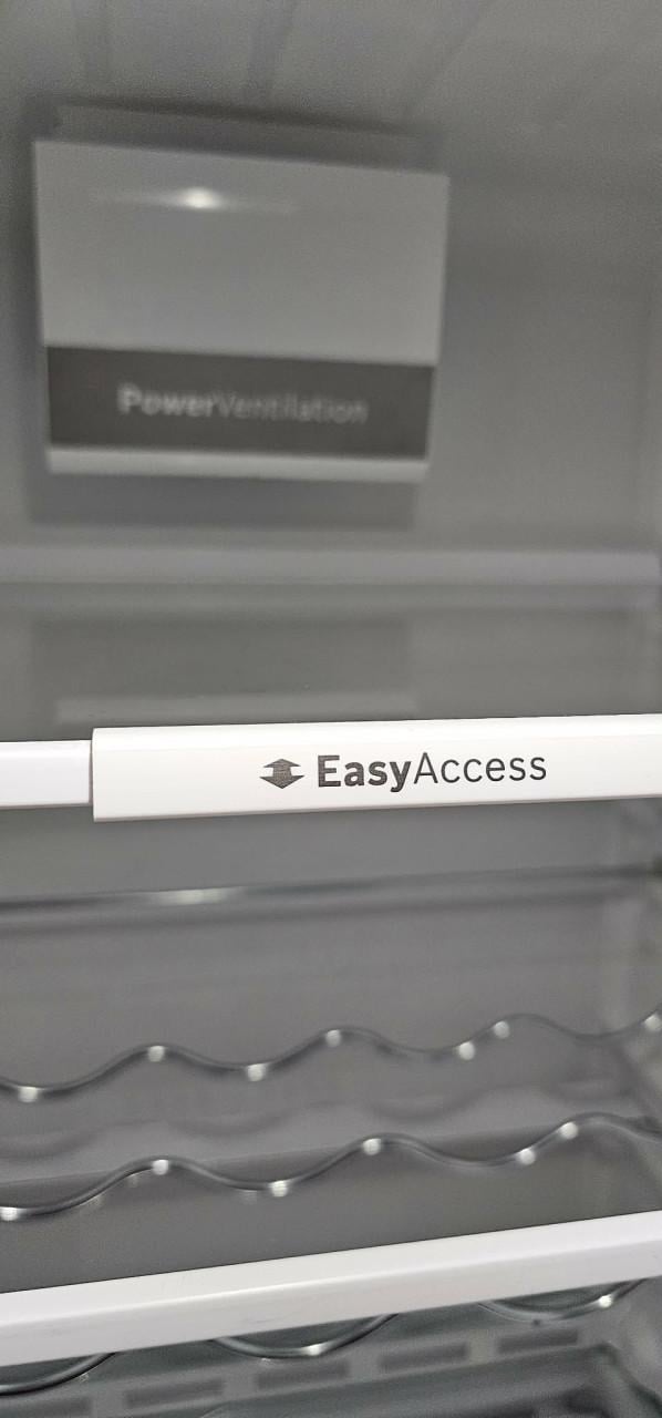 Bosch koel-vriescombinatie KGV33VW31S in prima staat