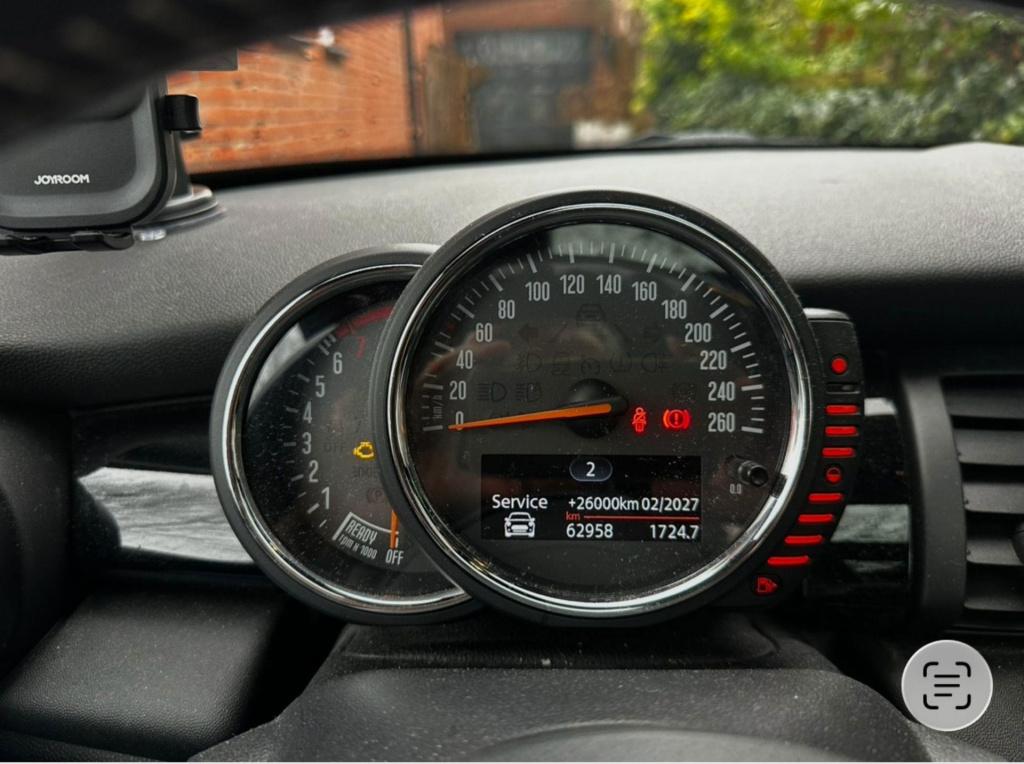 Mini Cooper mini 1.5 chili business | met panorama dak! |