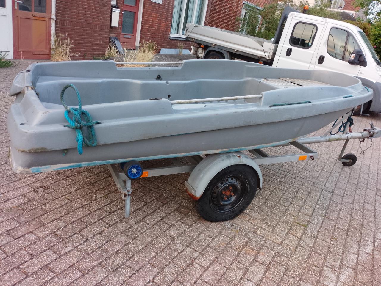 Motorboot