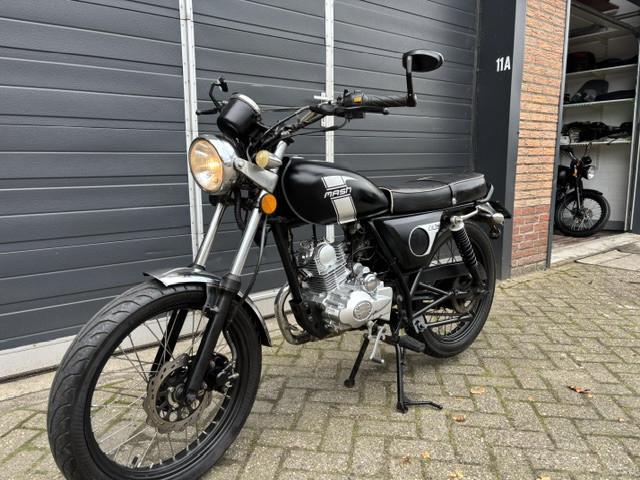 Schitterende mash fifty limited edition 3300km caferacer zundapp mdl