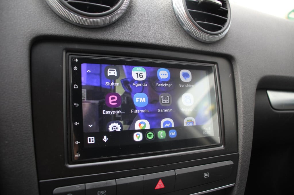 Audi A3 sportback 1.4 tfsi attraction - carplay wireless - navi - clima - 1