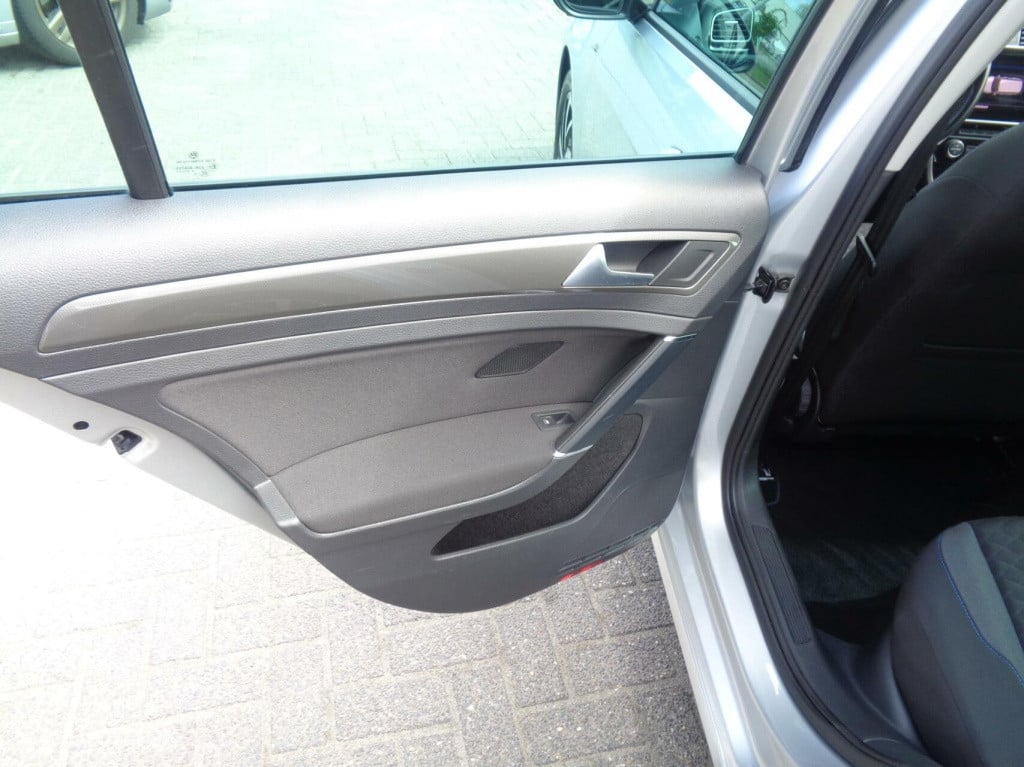 Volkswagen Golf variant 1.5 tsi highline/airco/lm velgen/trekhaak/1st eig/c