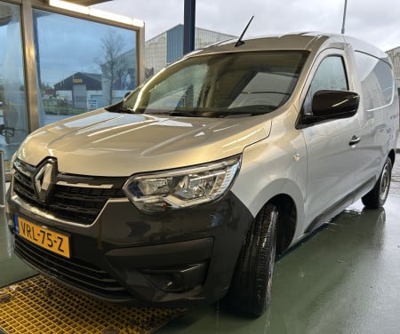Renault Express met weinig km!