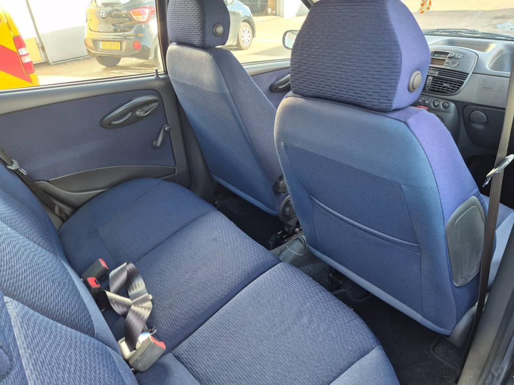 Fiat Punto 1.2-16v dynamic speedgear automaat