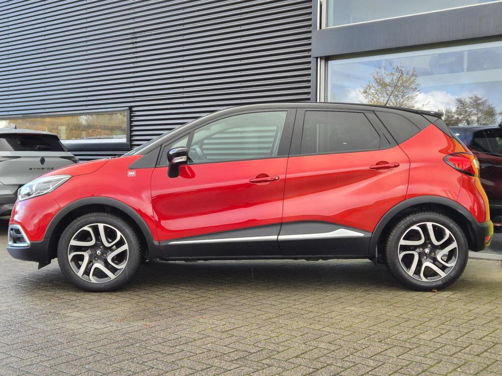 Renault Captur tce 90 helly hansen camera, trekhaak, all season banden, nav