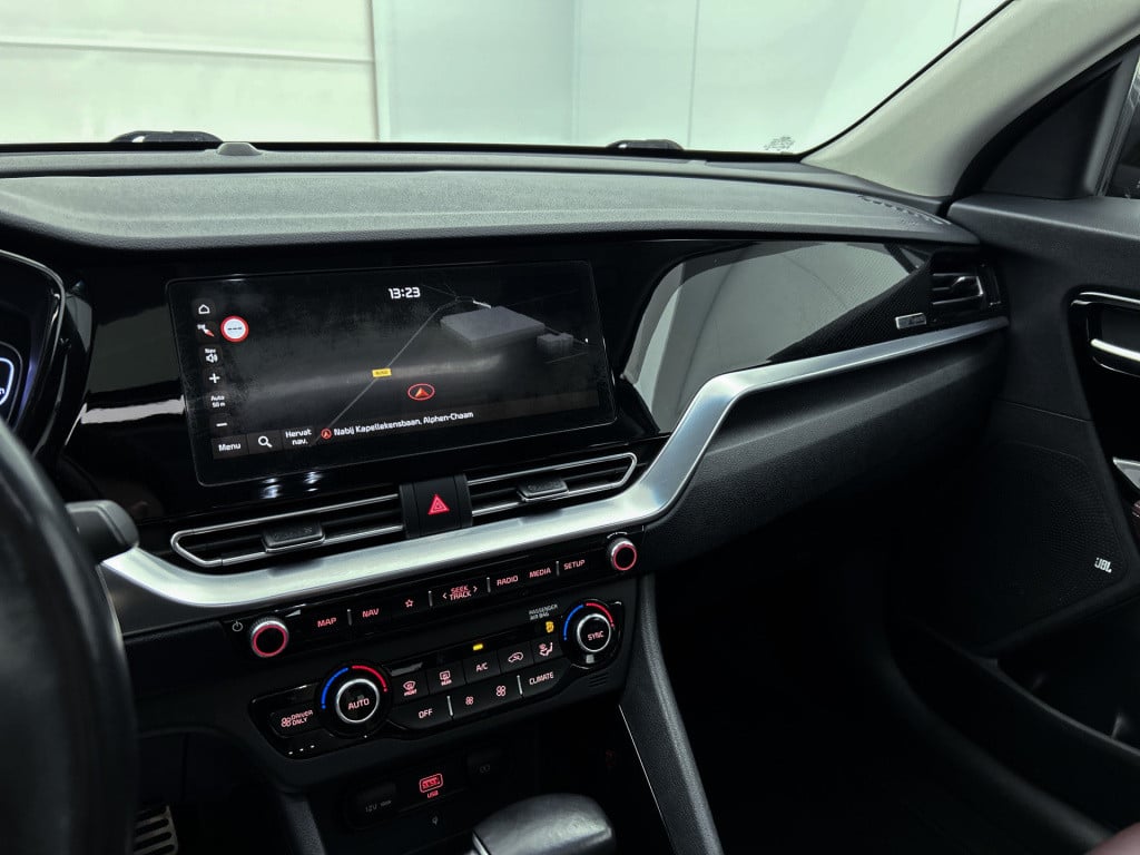 Kia Niro 1.6 gdi hybrid executiveline limited | dodehoekdetector |