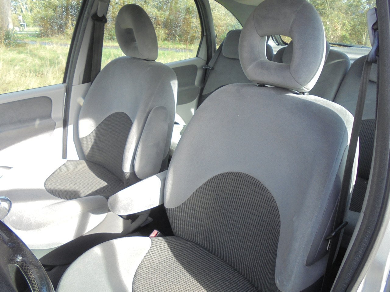 Xsara Picasso 1.6i nette conditie binnen en buiten Nieuwe Apk Bij Afleveren