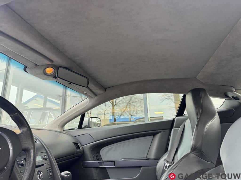 Aston Martin V8 Vantage 4.3 v8 handgeschakeld, 55000km!