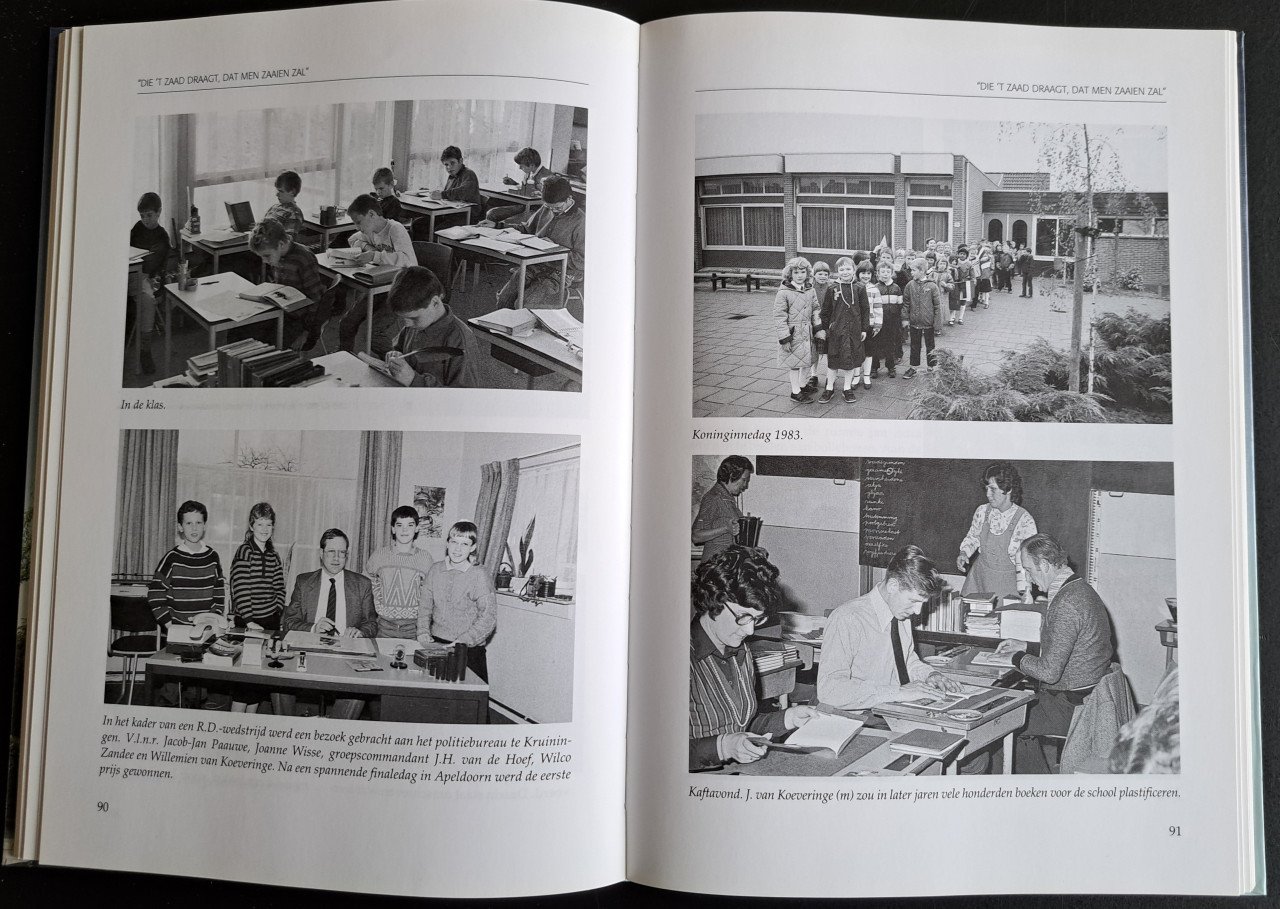 Julianaschool te Krabbendijke - 75 jaar