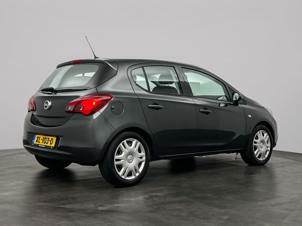 Opel Corsa 1.4 favourite | airco | cruise control | bluetooth