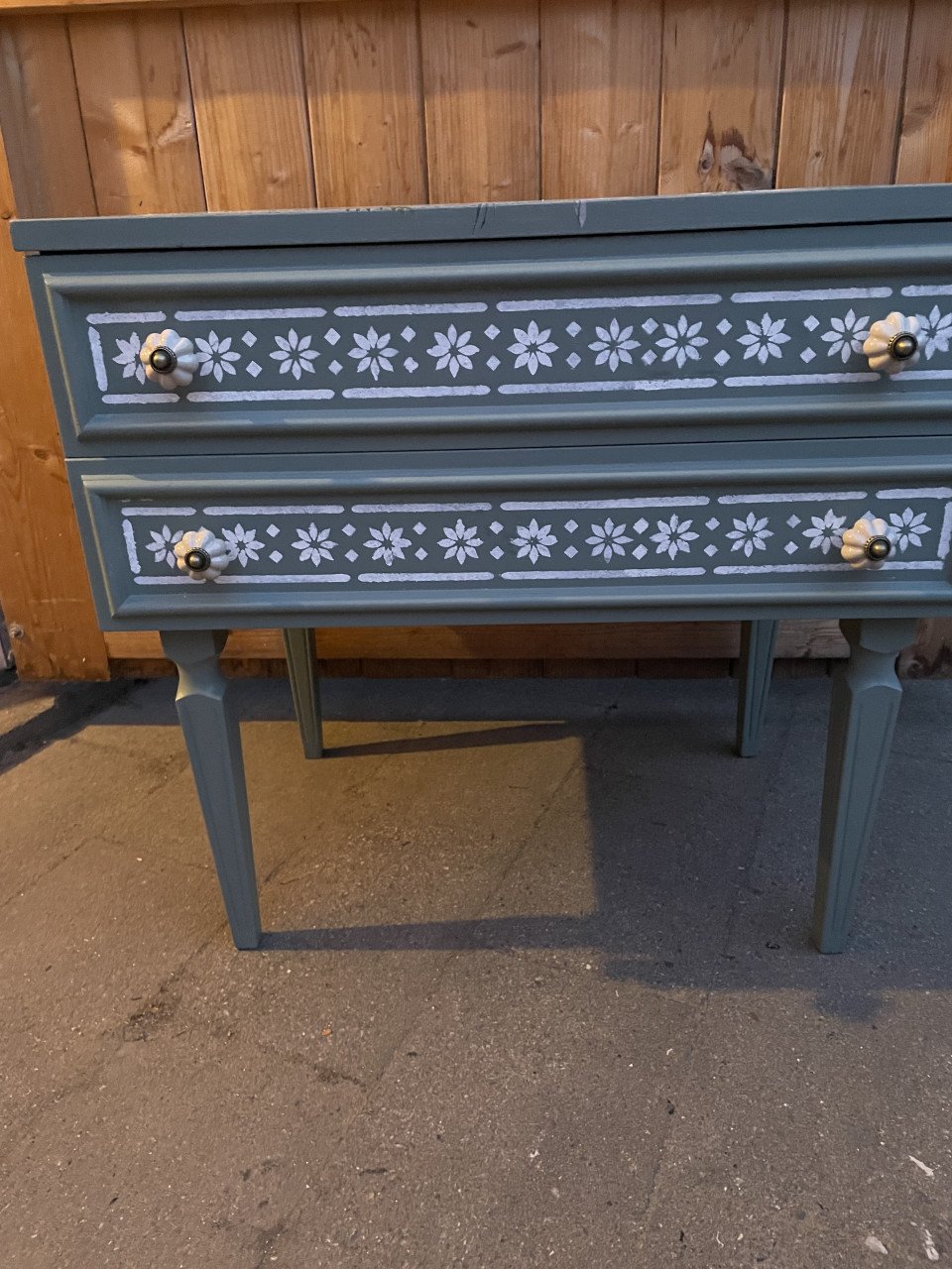 Te koop vintage bijzet / nachtkastje