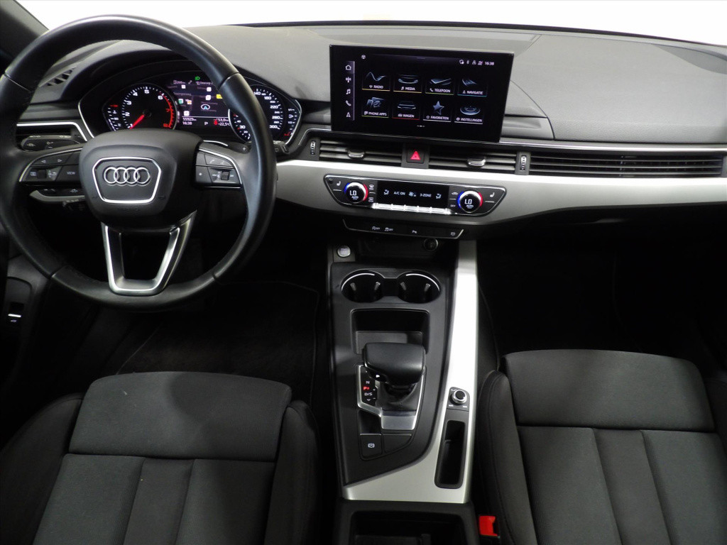 Audi A4 35 tfsi 150pk mhev s tronic s line