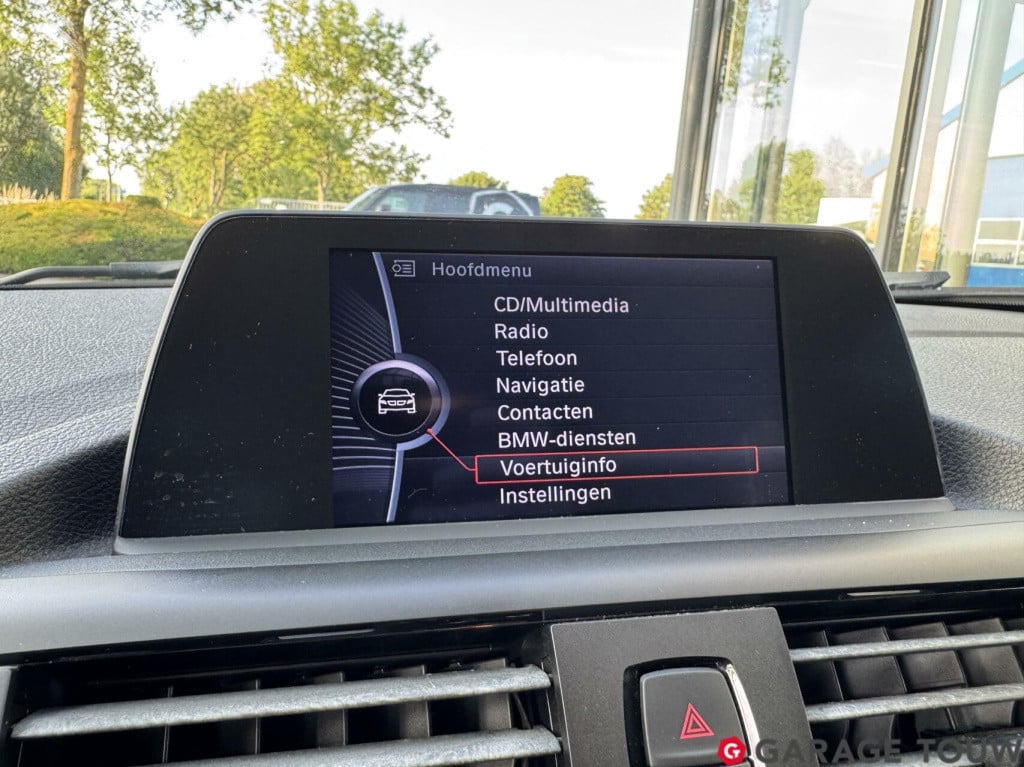 BMW 1 Serie 118i business+ sport xenon, afn. trekh. nl. auto