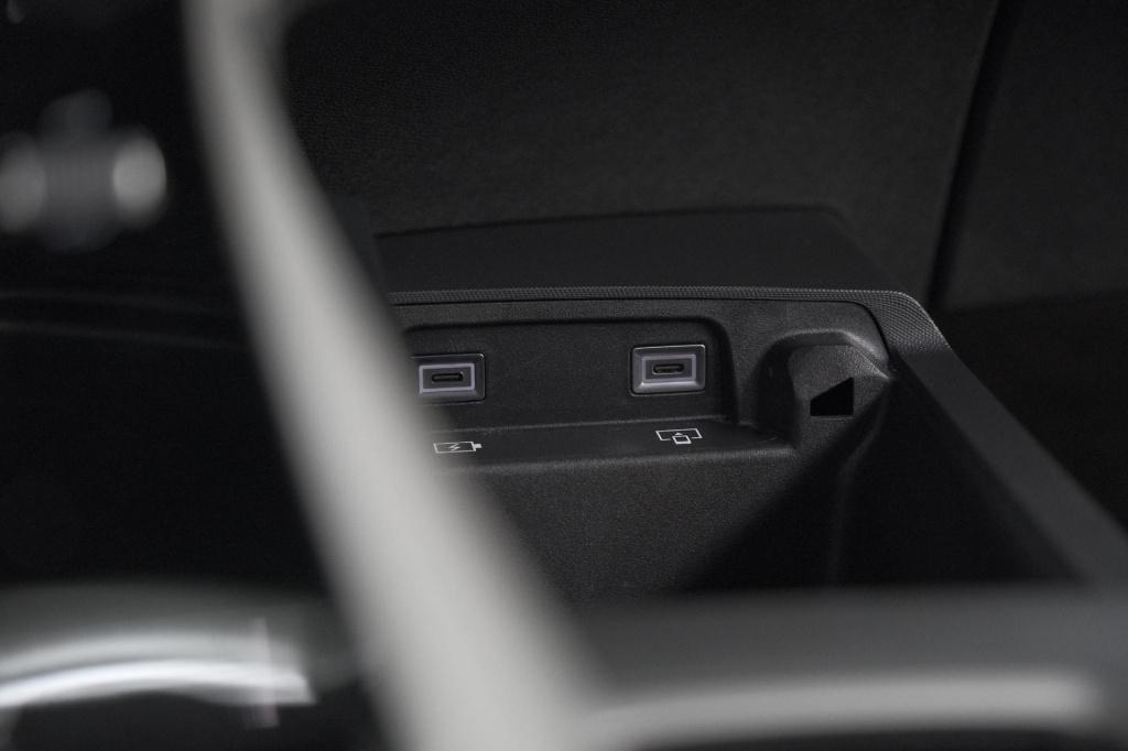 Peugeot 5008 1.2 hybrid 136 gt 7p | adaptieve cruise control | camera | ele