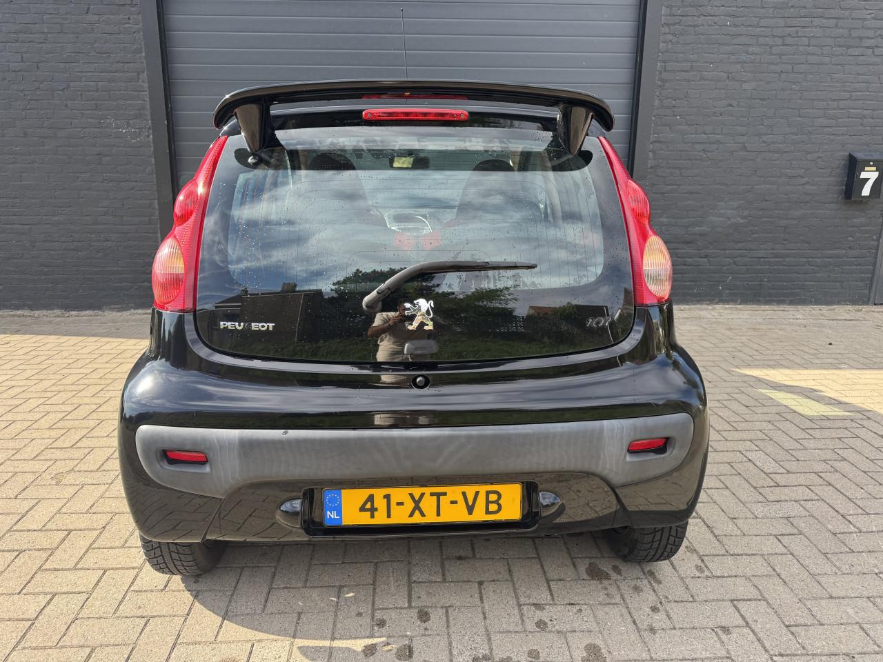 Peugeot 107 1.0 12V 5DR 2007 Zwart Airco Apk Nap