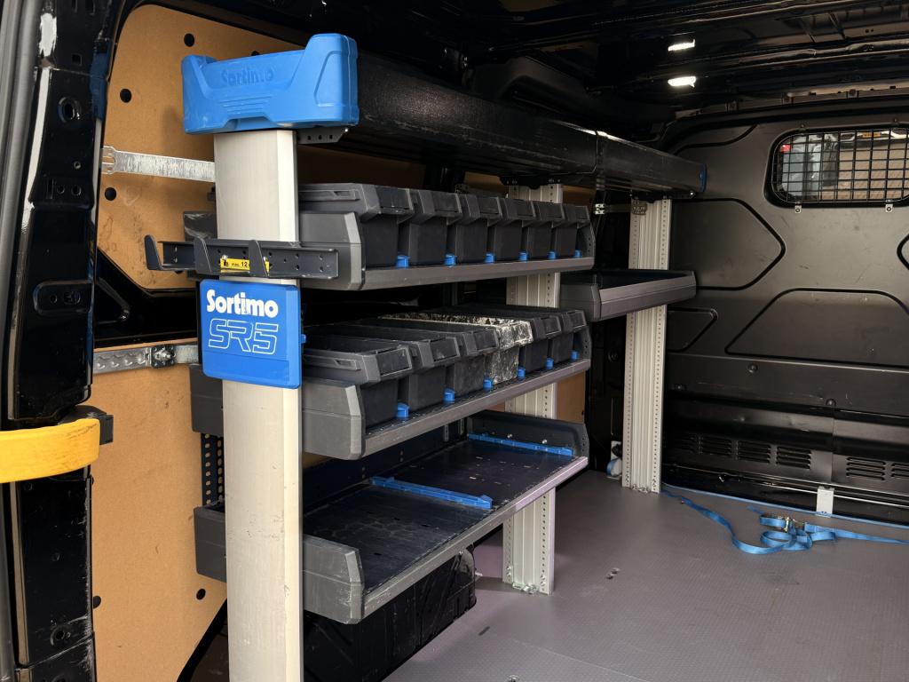 Ford Transit Custom 320 2.0 tdci l1h1 marge | acc | winterpakket | trekhaak