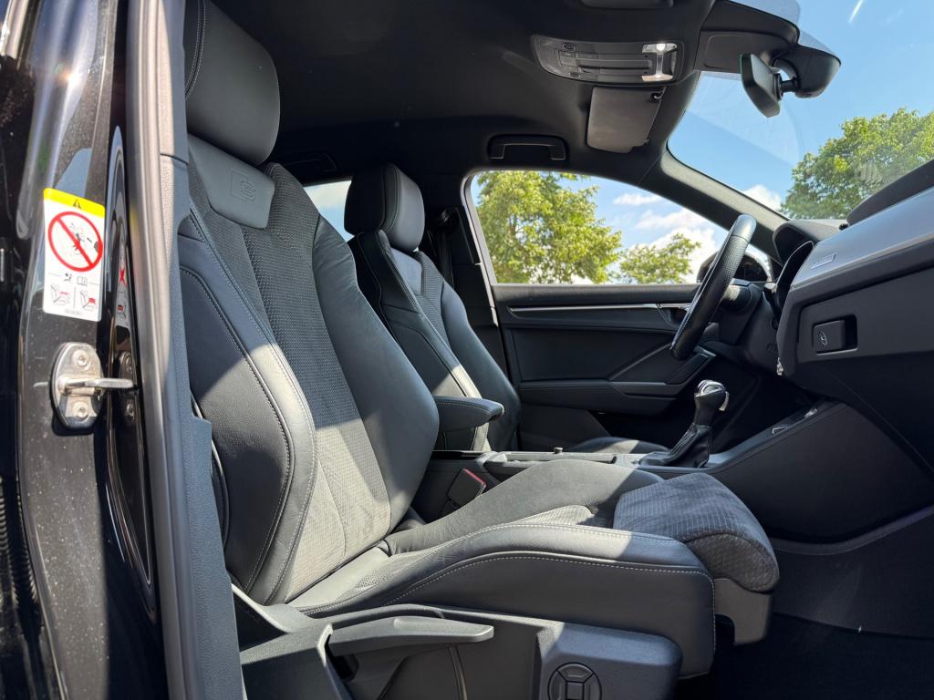 Audi Q3 sportback 40 tfsi quattro s edition * matrix led * keyless * camera