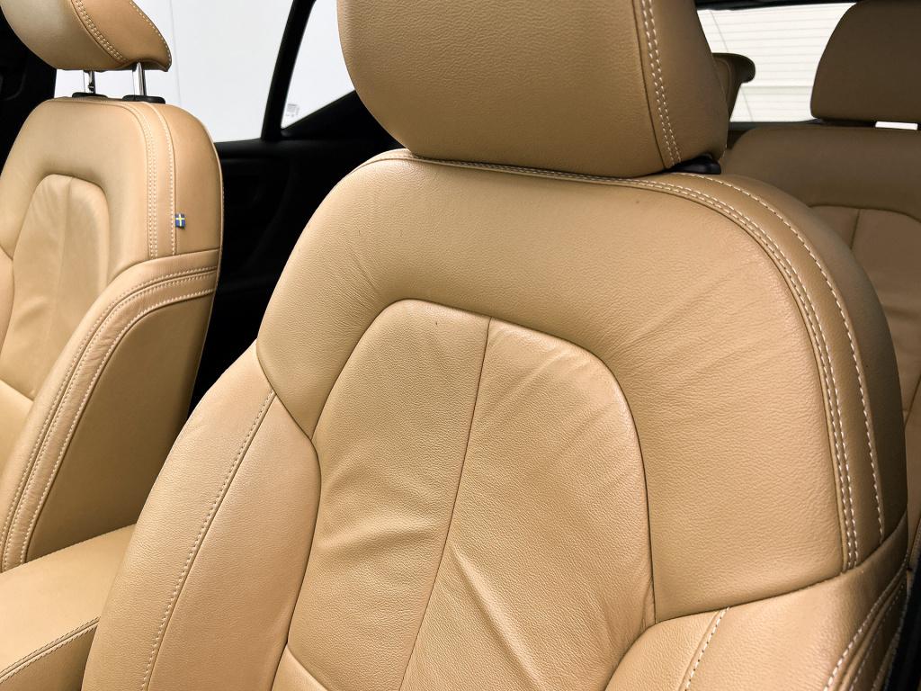 Volvo XC40 1.5 t5 recharge inscription | panoramadak | trekhaak | t5 265pk!